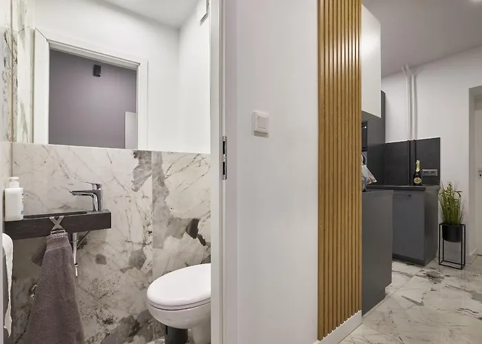 Platinum - Parking - Klimatyzacja - Winda - Self Check In Breslavia