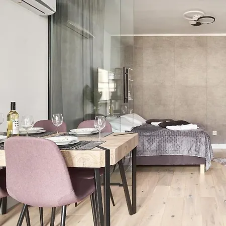 Platinum - Parking - Klimatyzacja - Winda - Self Check In *